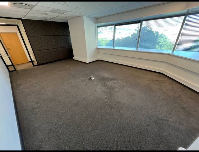 950M² OFFICE TO LET IN CAPE TOWN CITY CENTRE